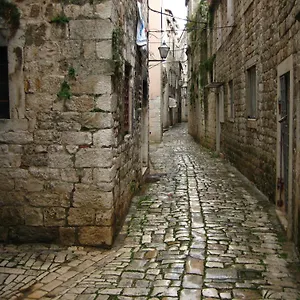 Rooms&studio Stipcic *** Trogir